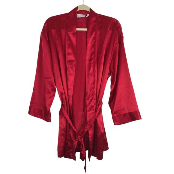 Victoria’s Secret Satin Robe Tie Waist One Size Red Pockets Silky Sexy PJ Soft - Picture 3 of 7